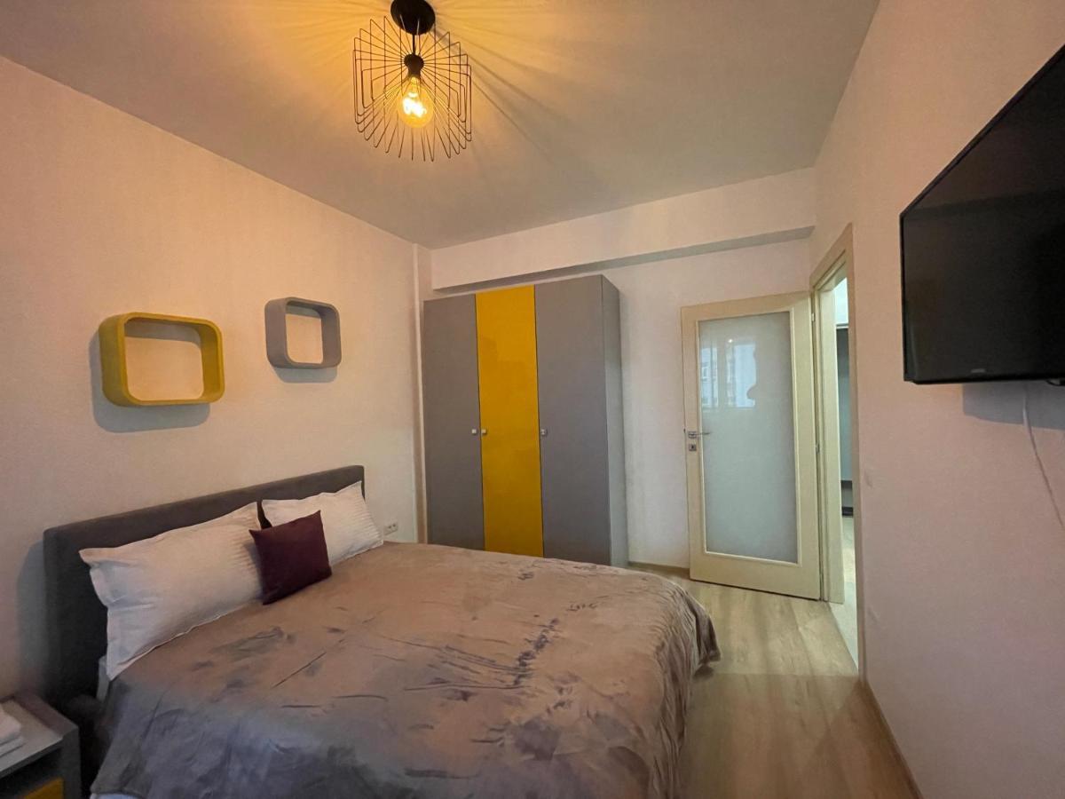 Luxury Q Residence Near Center ياش المظهر الخارجي الصورة