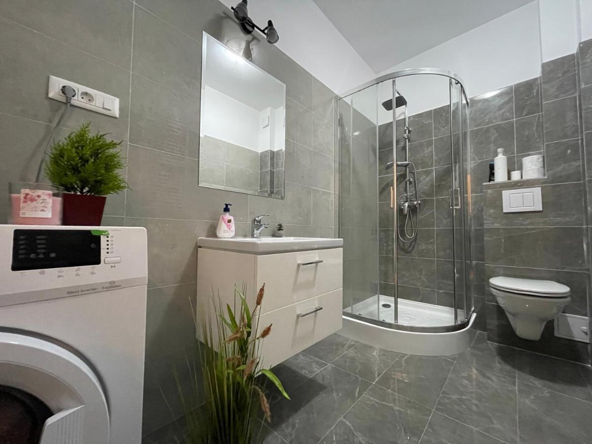 Luxury Q Residence Near Center ياش المظهر الخارجي الصورة